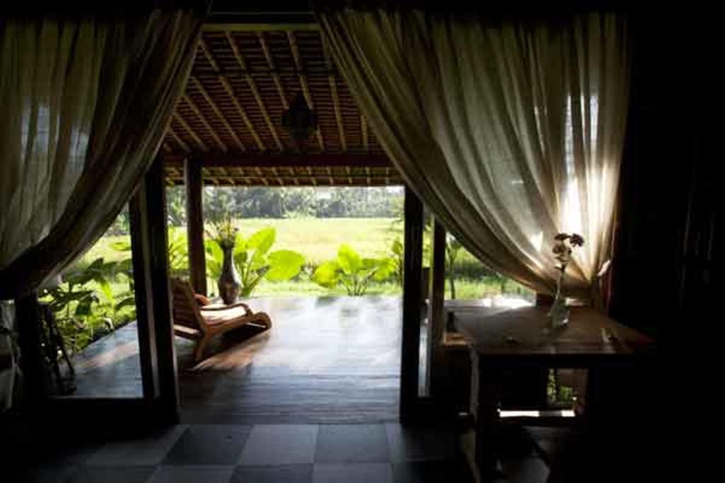 हॉलिडे पार्क Hidden Yone Village 4*